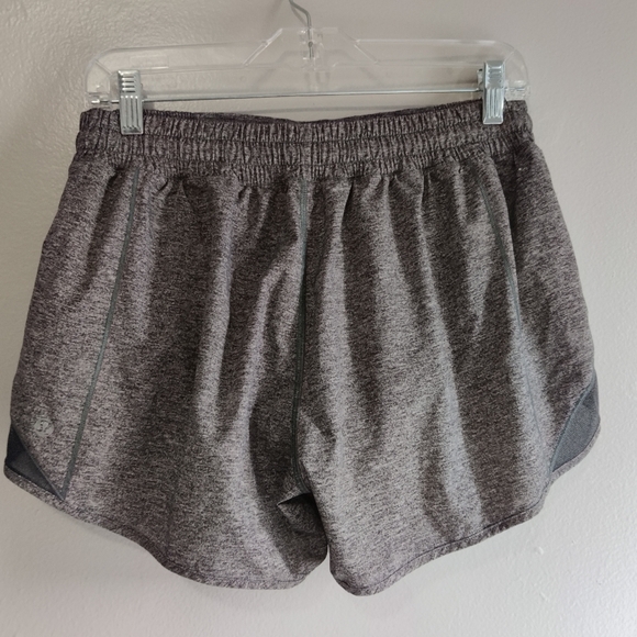 Lululemon Hotty Hot Shorts Grey - Picture 5 of 9